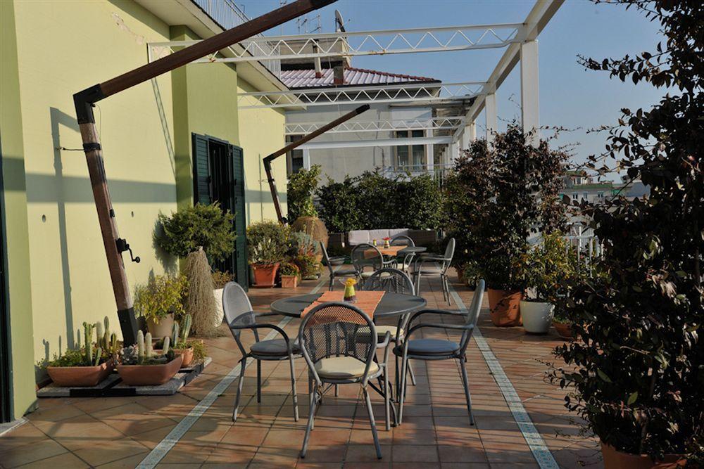 Hotel Montestella Salerno Esterno foto