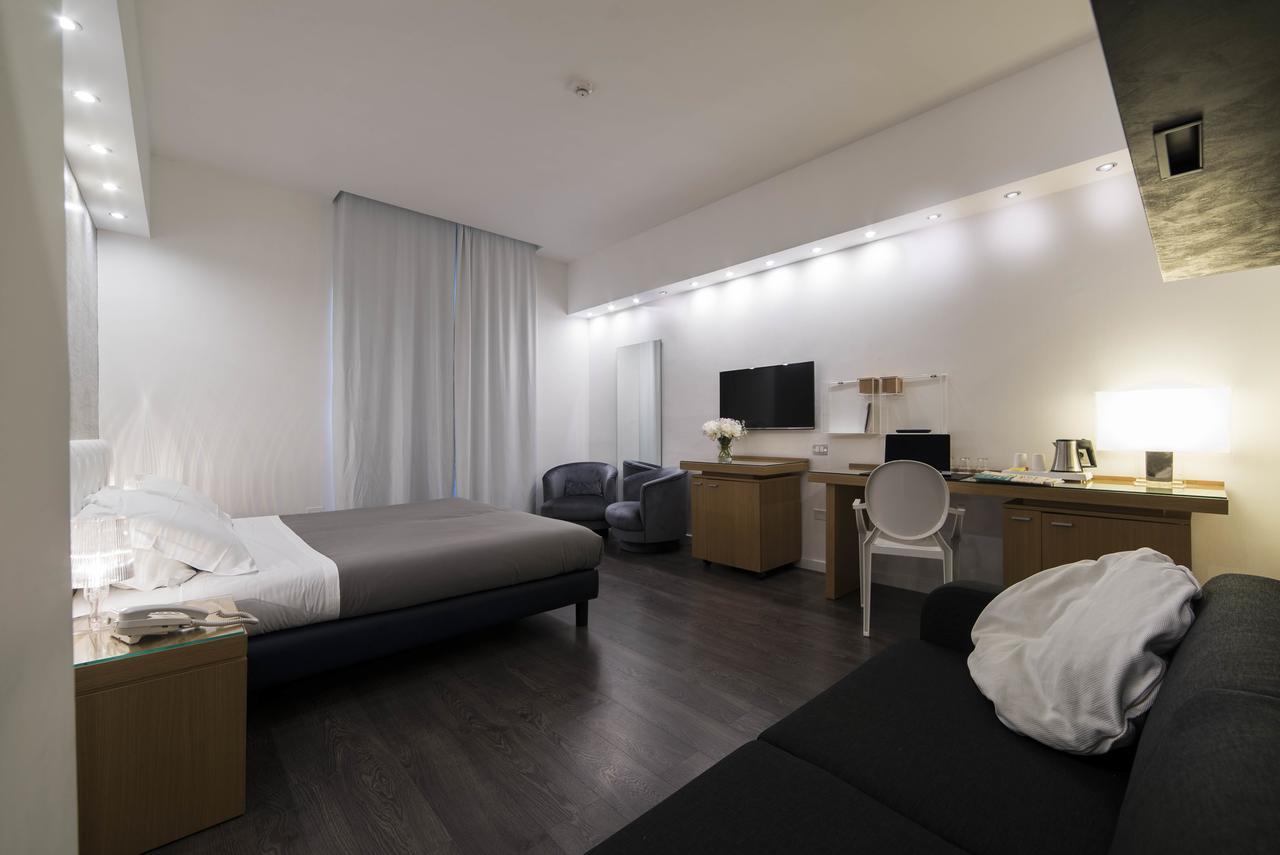 Hotel Montestella Salerno Esterno foto
