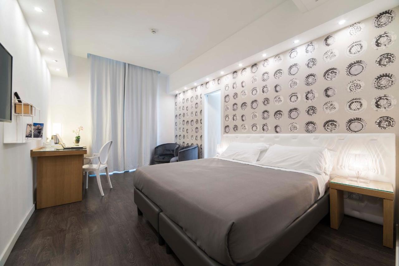 Hotel Montestella Salerno Esterno foto