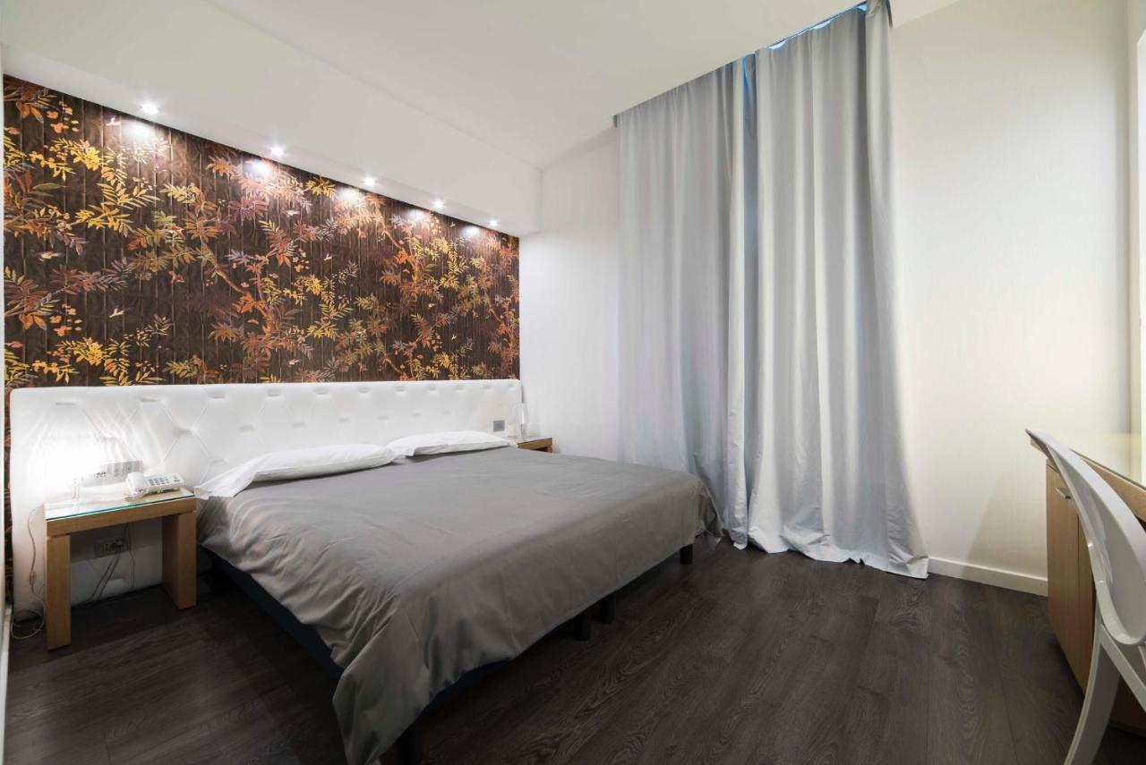 Hotel Montestella Salerno Esterno foto