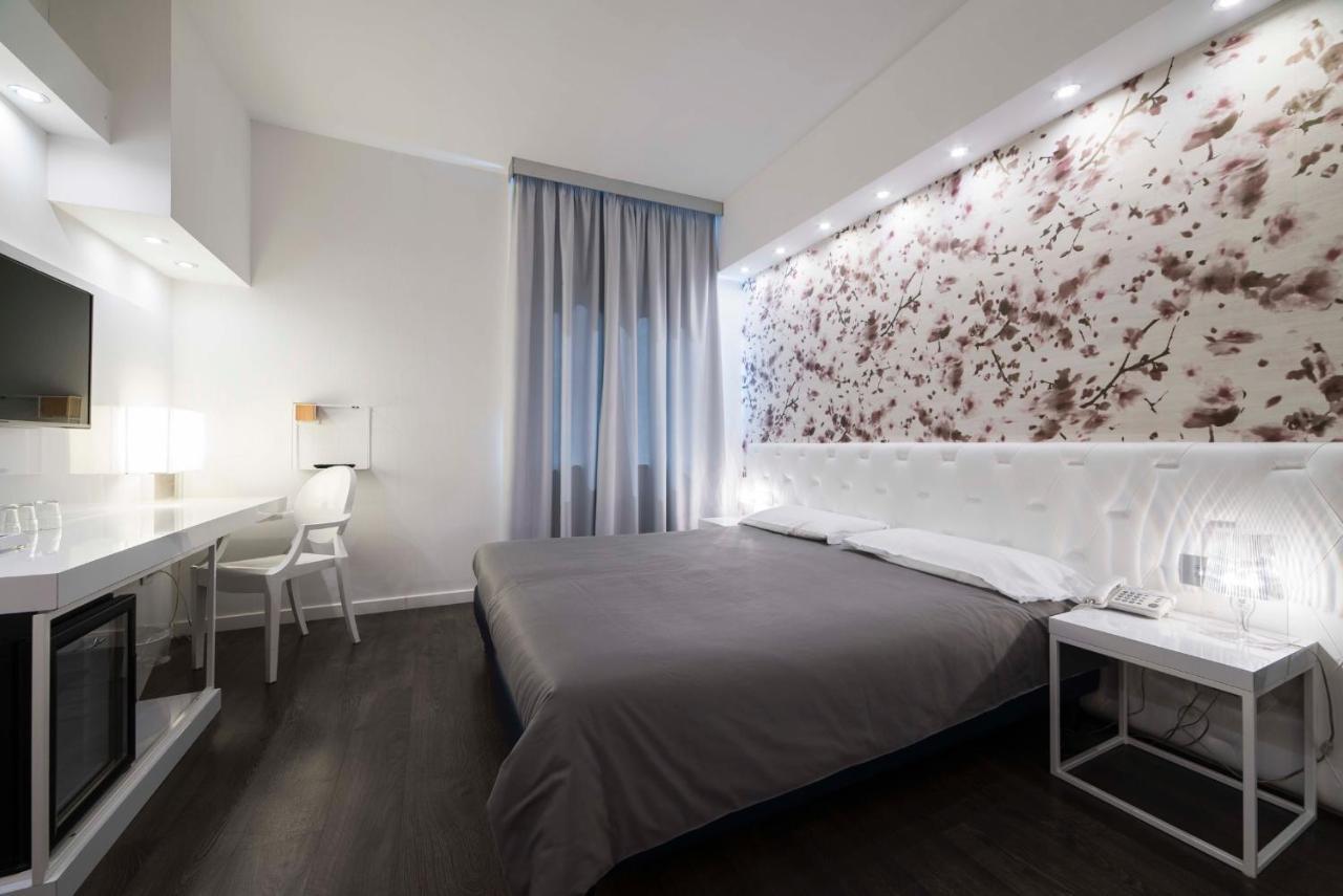 Hotel Montestella Salerno Esterno foto