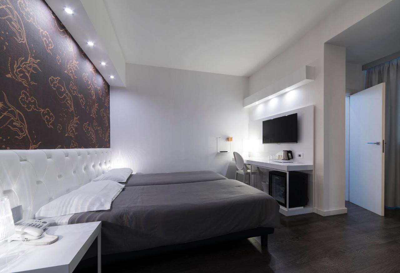 Hotel Montestella Salerno Esterno foto
