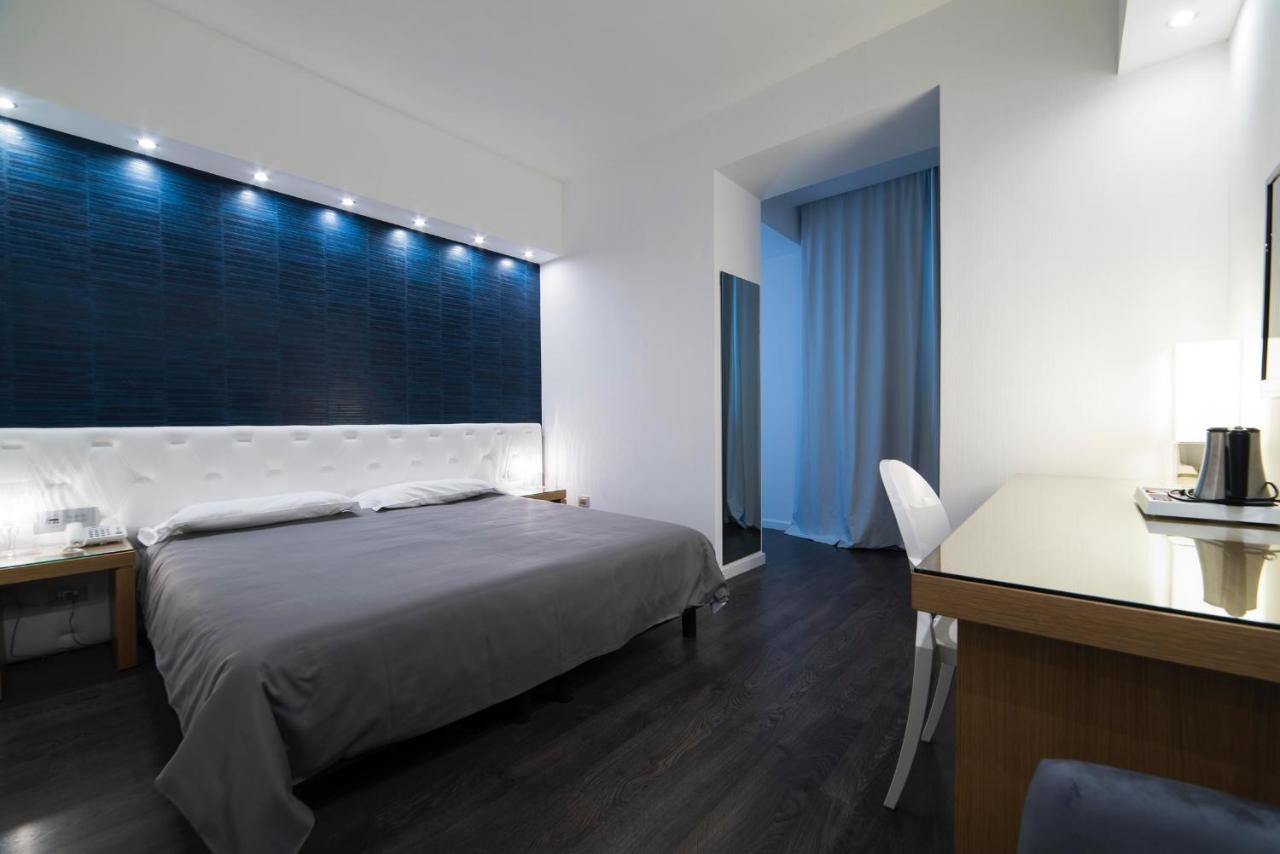 Hotel Montestella Salerno Esterno foto